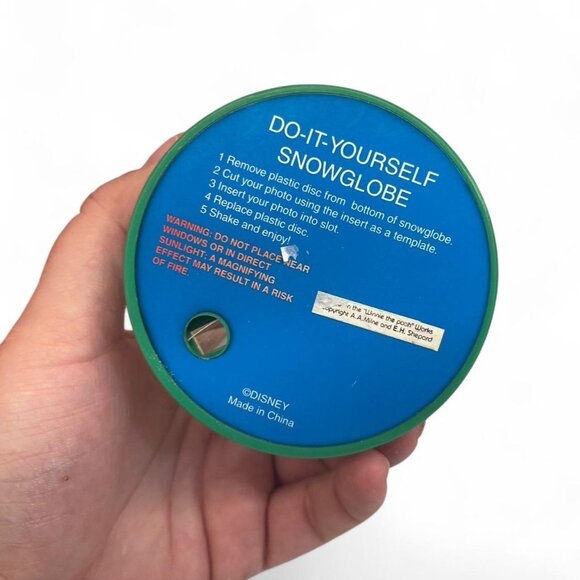 Winnie The Pooh Do It Yourself Snow Globe 🍯 - Picture 4 of 4